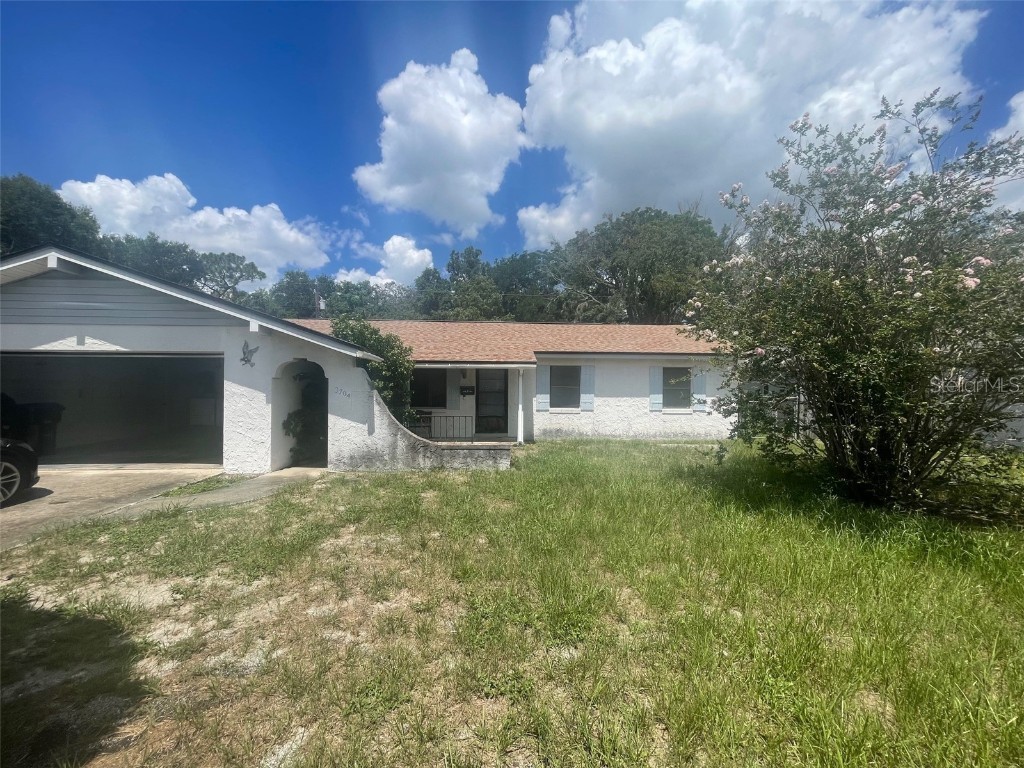3704 Pipes O The Glen Way Orlando FL 32808 O6224385 image1