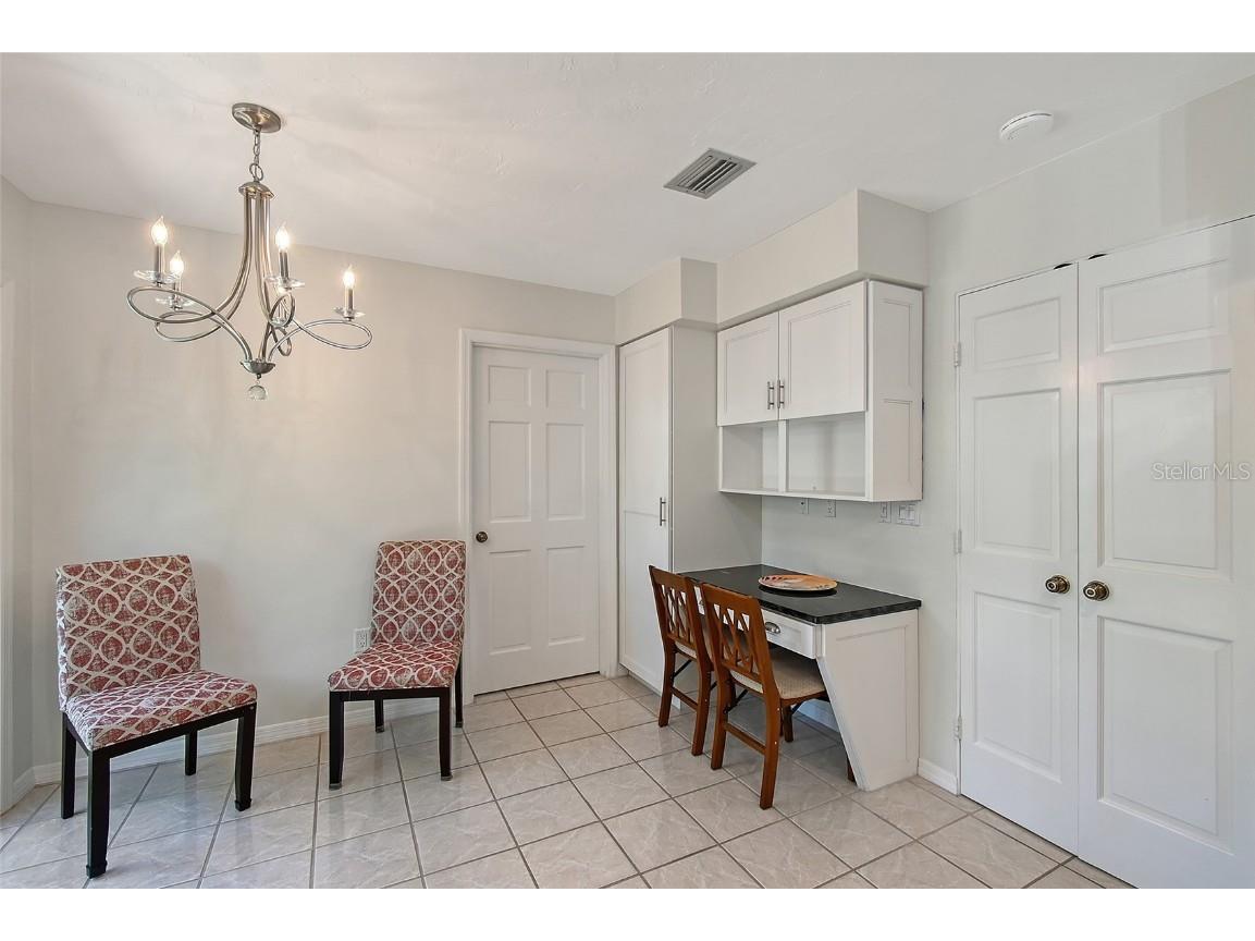 3704 Prairie Dunes Drive Sarasota FL 34238 A4672587 image23