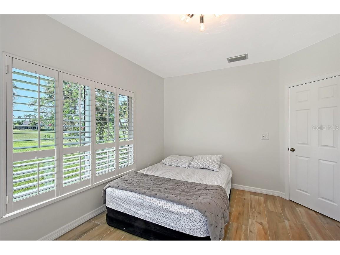 3704 Prairie Dunes Drive Sarasota FL 34238 A4672587 image34