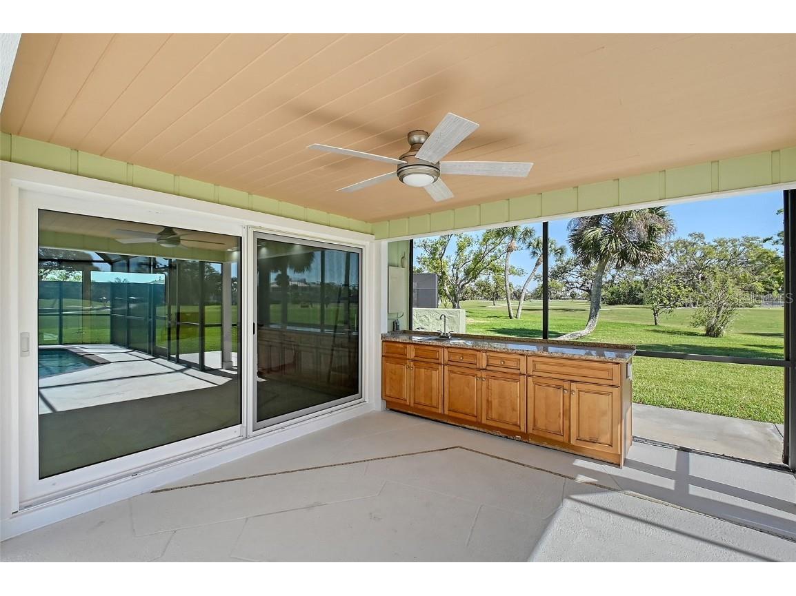 3704 Prairie Dunes Drive Sarasota FL 34238 A4672587 image40