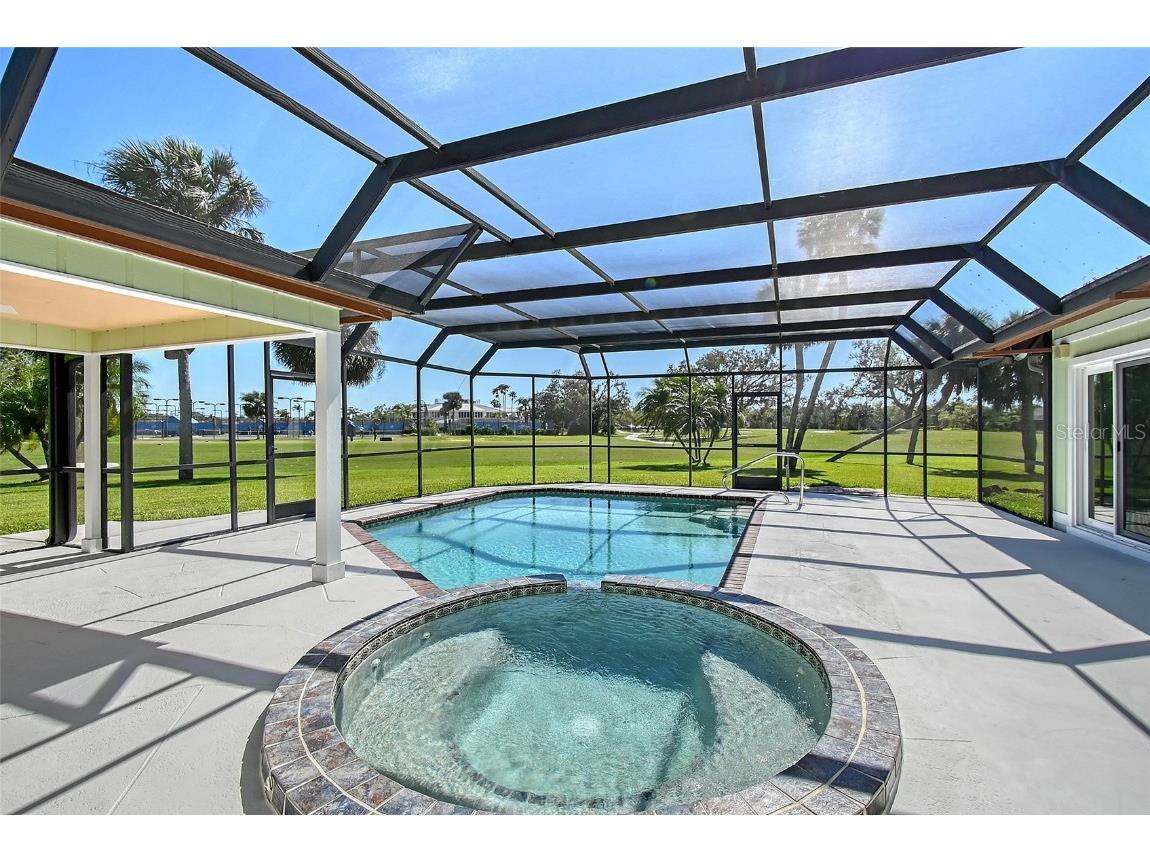 3704 Prairie Dunes Drive Sarasota FL 34238 A4672587 image48