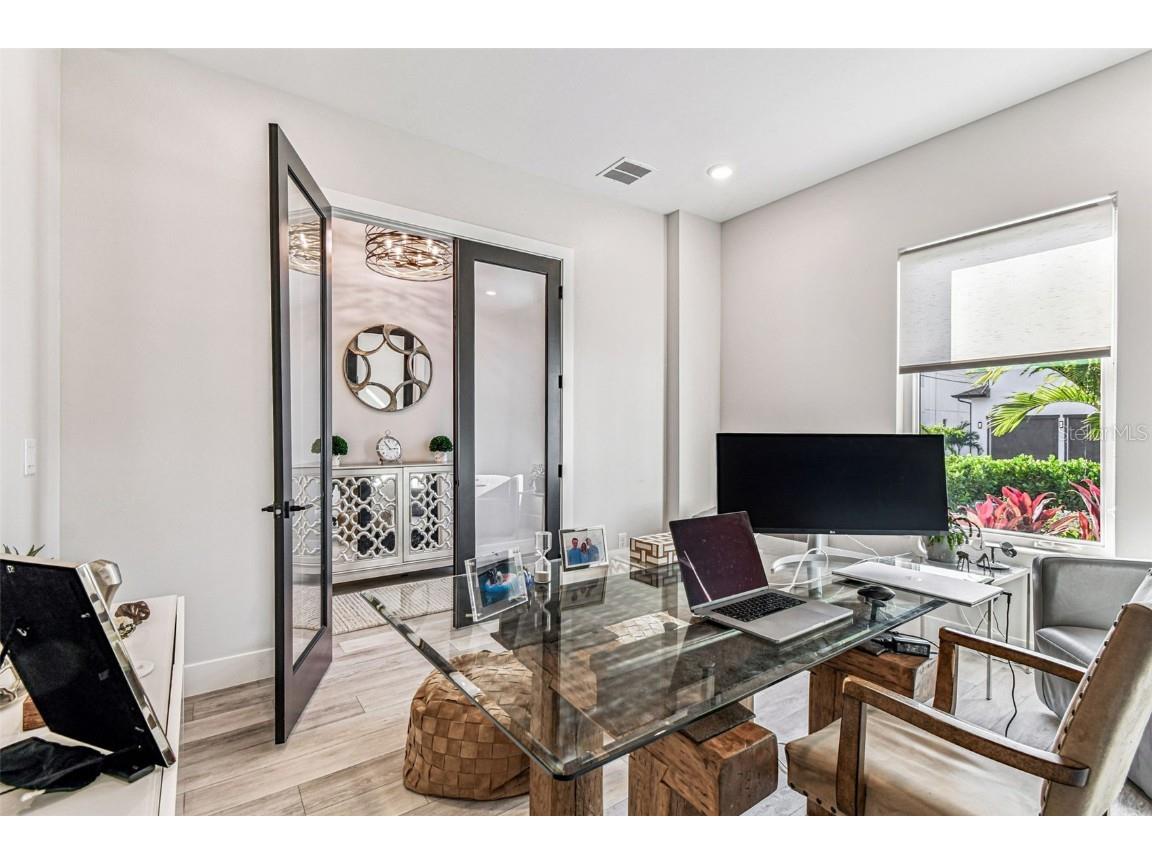 3704 S Lynwood Tampa FL 33611 TB8460213 image11