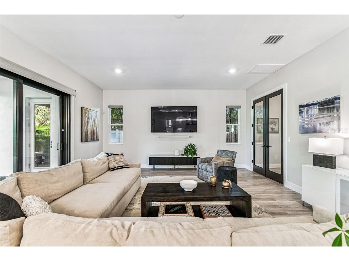 3704 S Lynwood Tampa FL 33611 TB8460213 image22