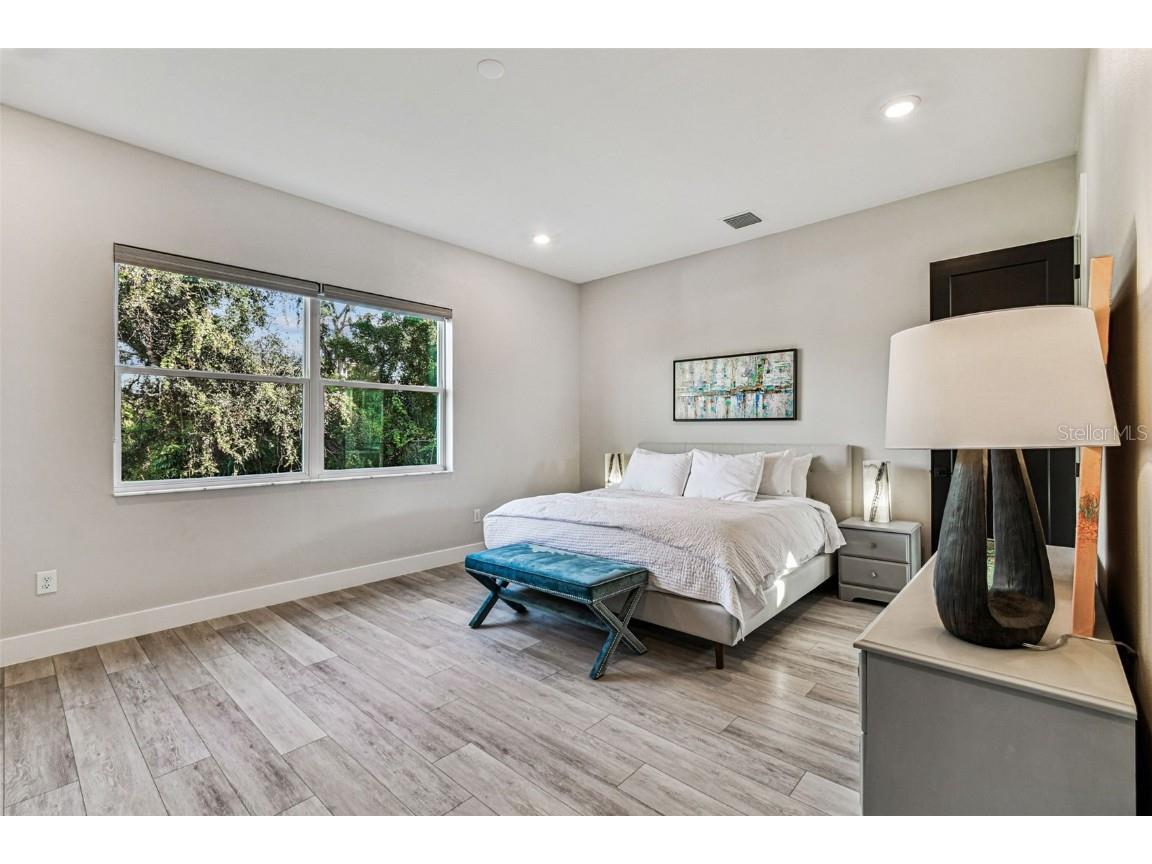 3704 S Lynwood Tampa FL 33611 TB8460213 image26