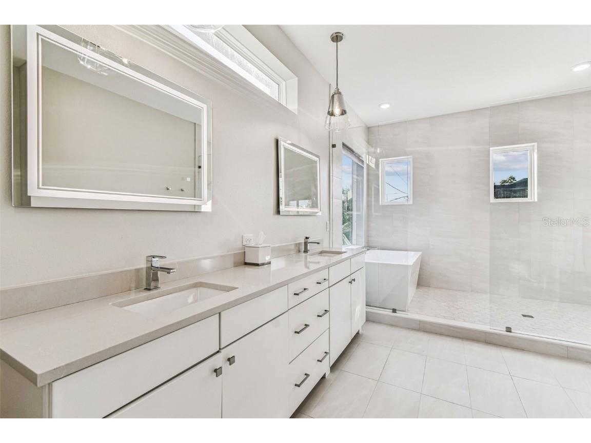 3704 S Lynwood Tampa FL 33611 TB8460213 image30