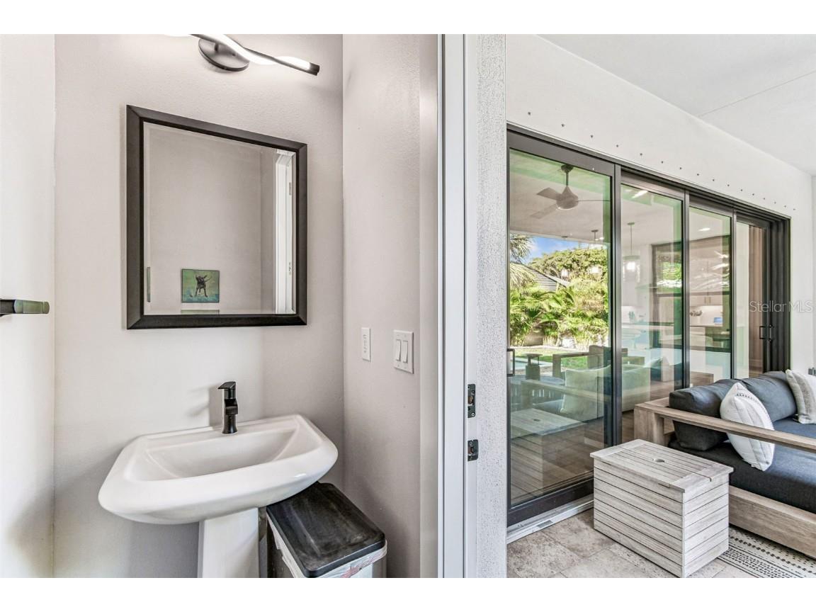 3704 S Lynwood Tampa FL 33611 TB8460213 image41