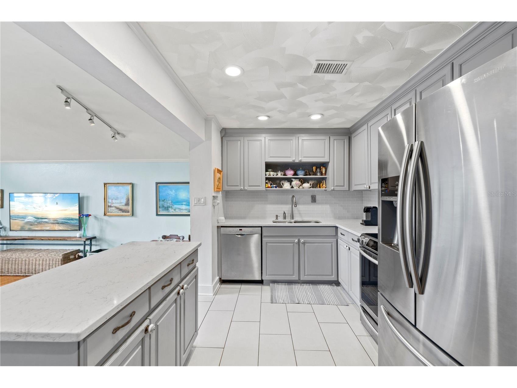 3704 W Platt Street Tampa FL 33609 TB8475975 image7