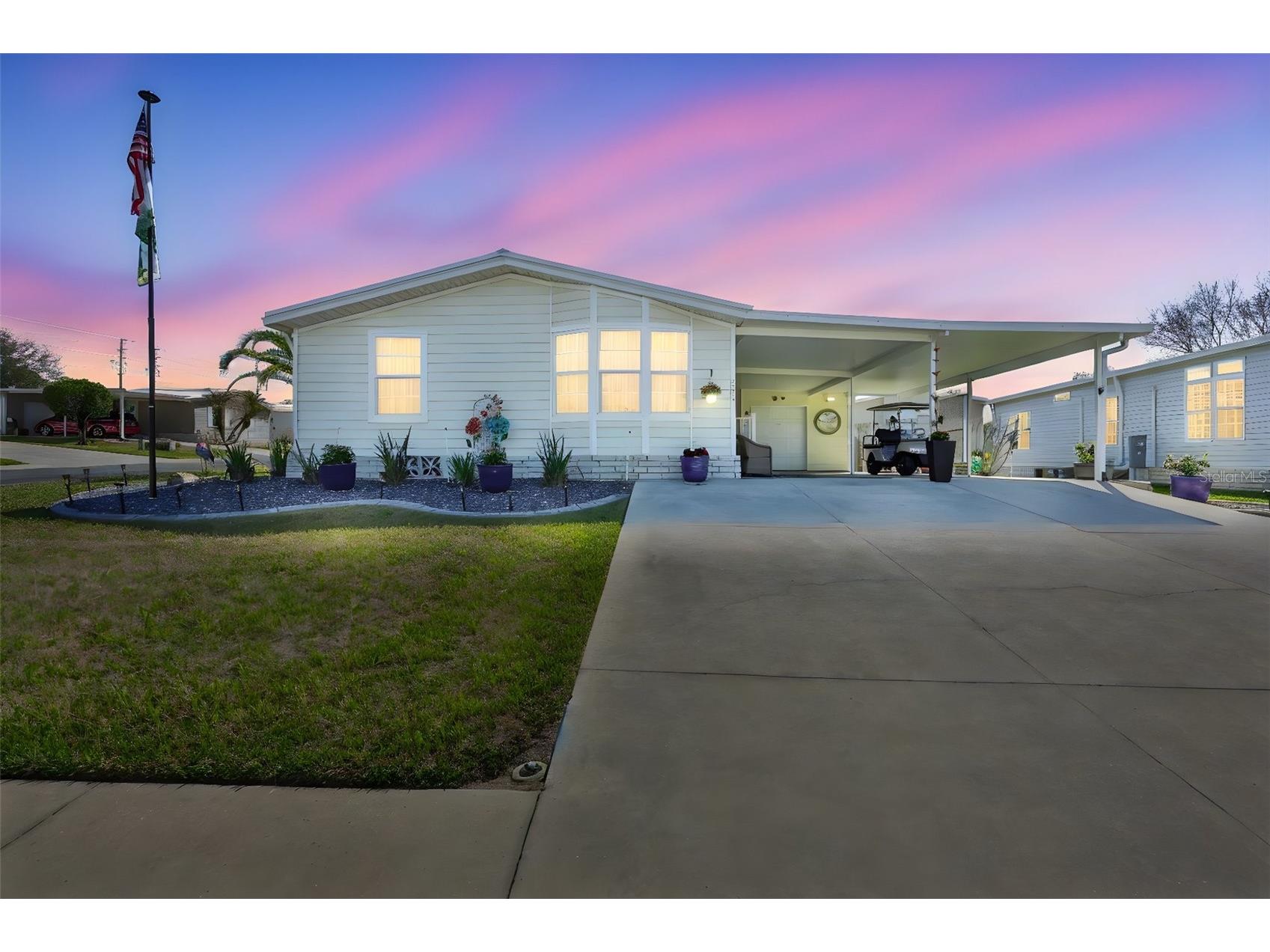 37041 Neukom Avenue Zephyrhills FL 33541 TB8480909 image1