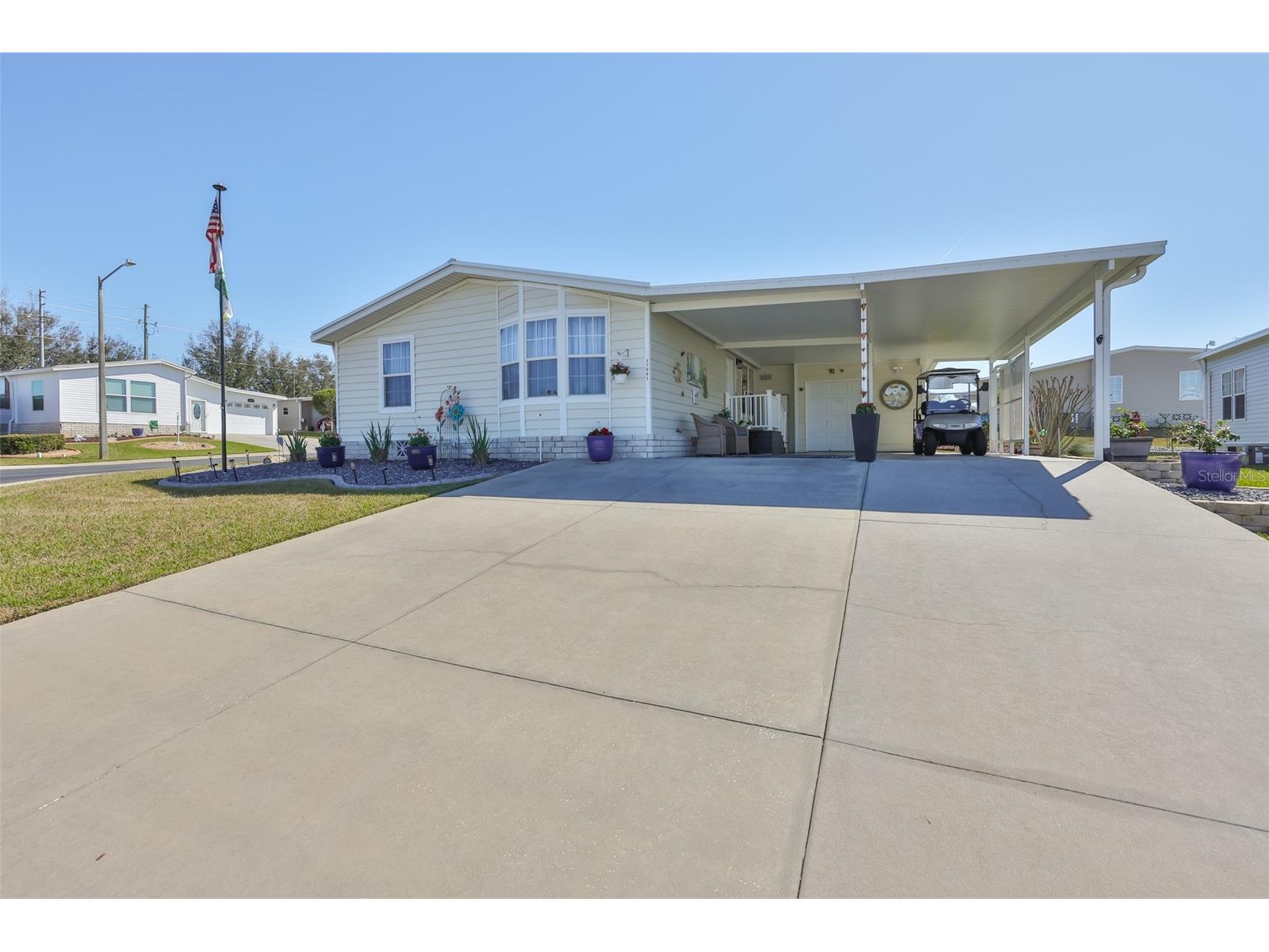 37041 Neukom Avenue Zephyrhills FL 33541 TB8480909 image2