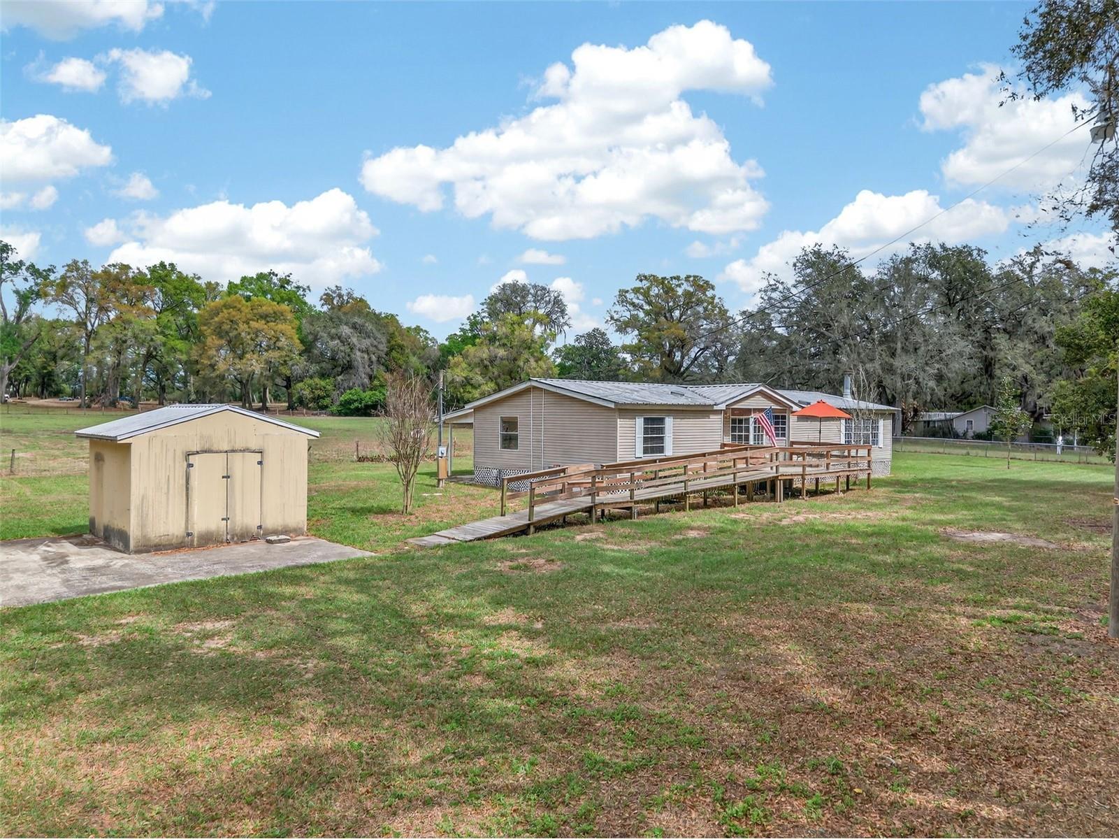 37043 Trilby Road Dade City FL 33523 TB8485929 image2