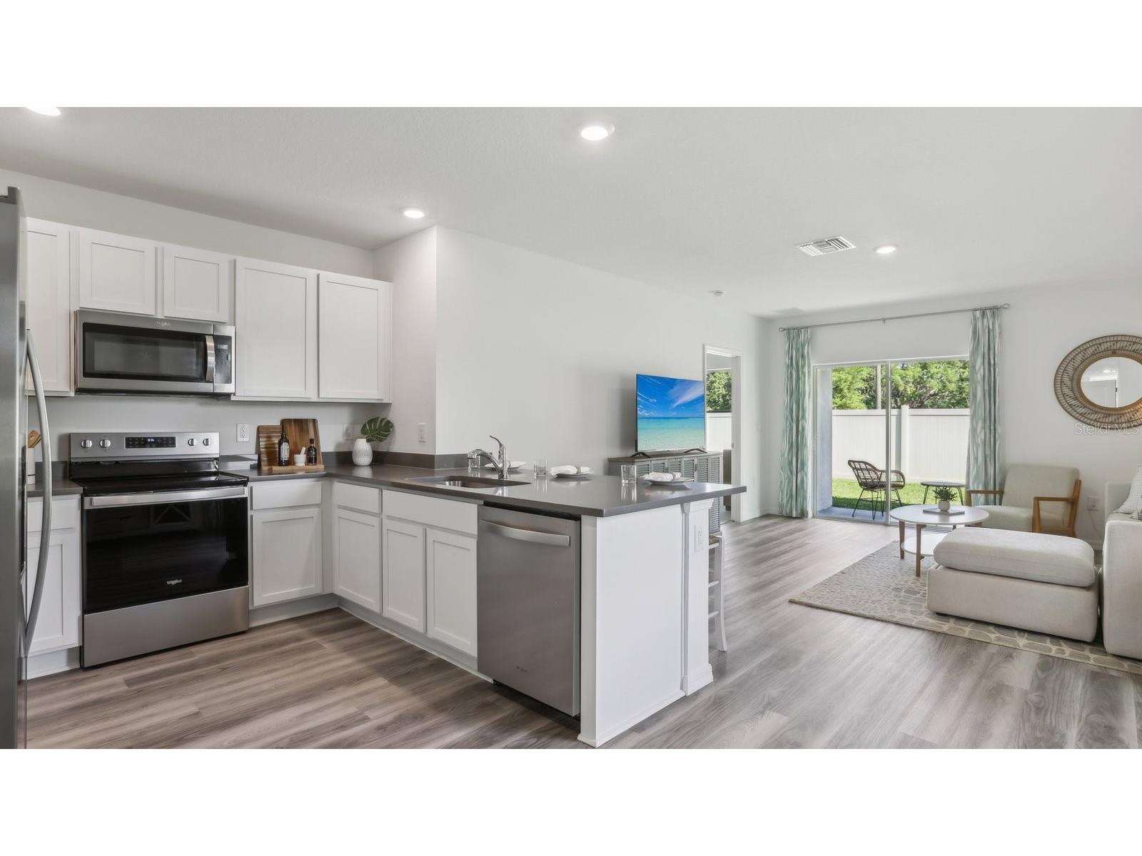 37045 Kings Crown Drive Zephyrhills FL 33541 TB8474799 image16