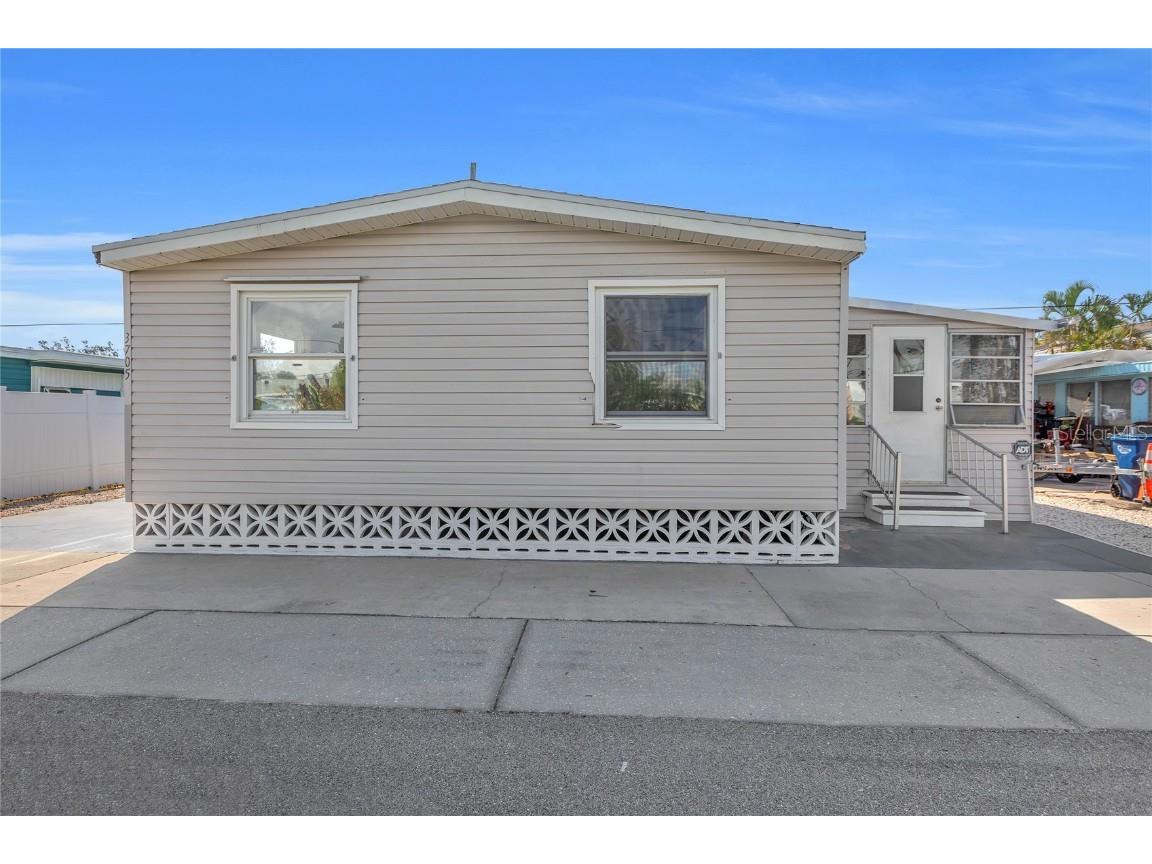 3705 116th Street Court W Bradenton FL 34210 A4660978 image3