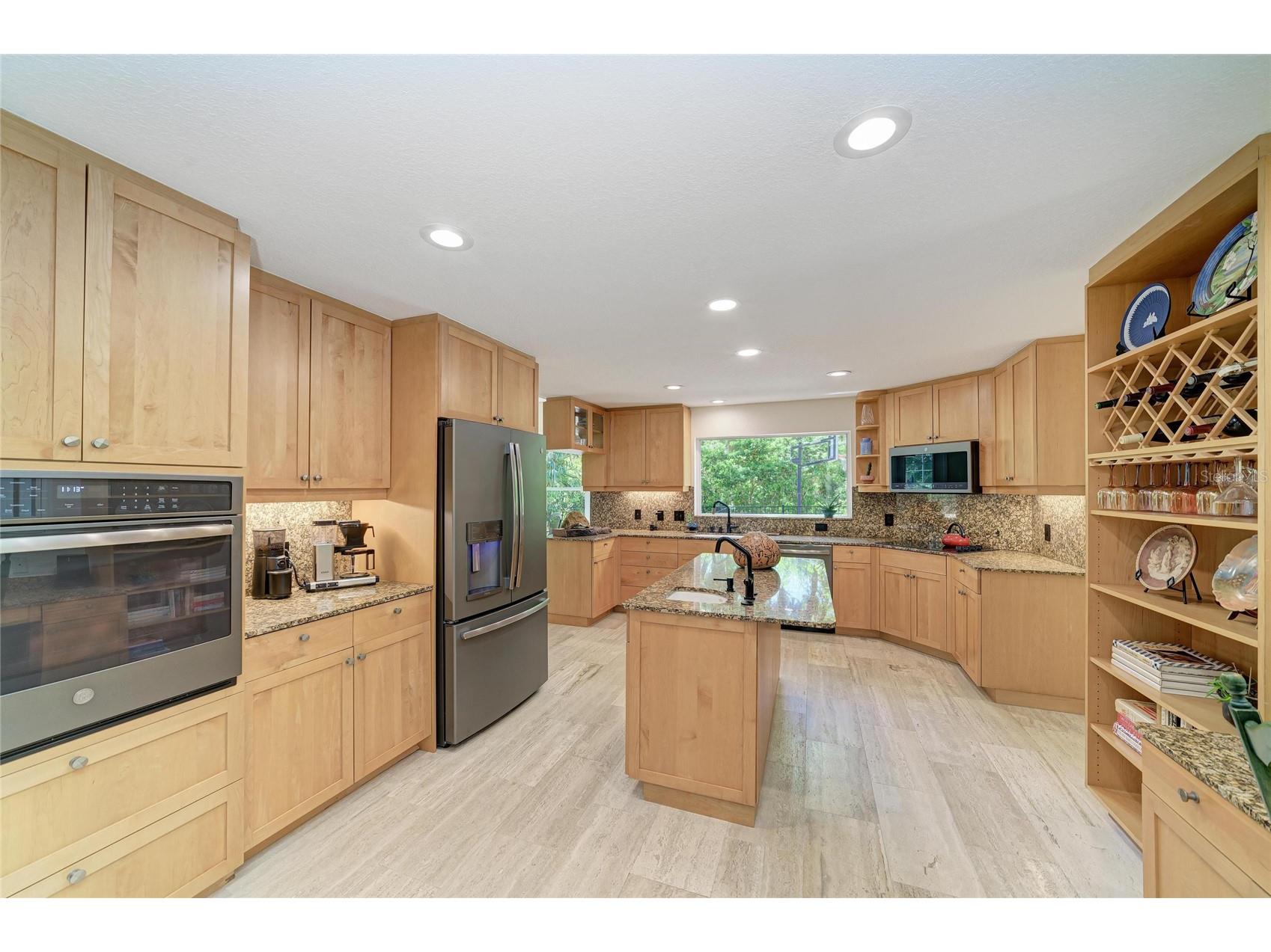 3705 62nd Street E Bradenton FL 34208 A4688405 image16