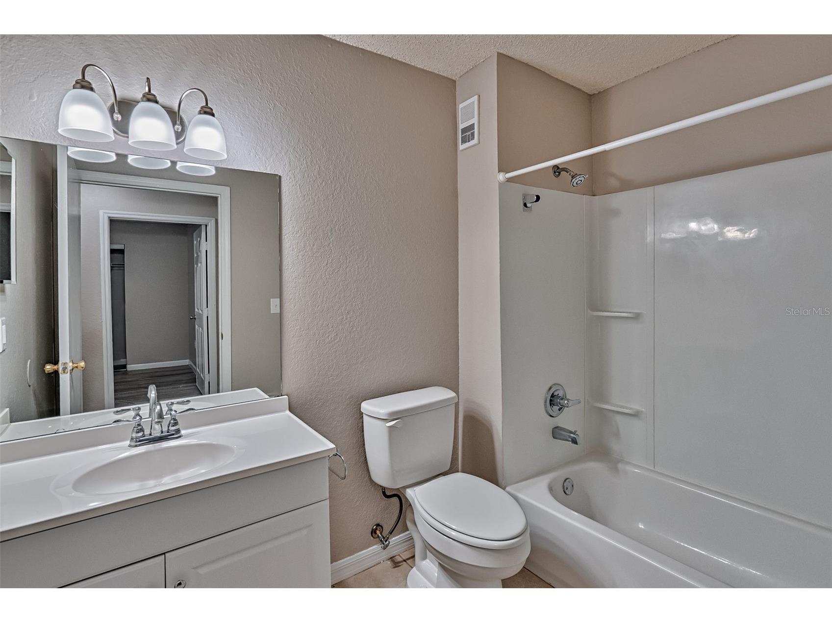 3705 SW 27th Street #926 Gainesville FL 32608 GC537643 image21