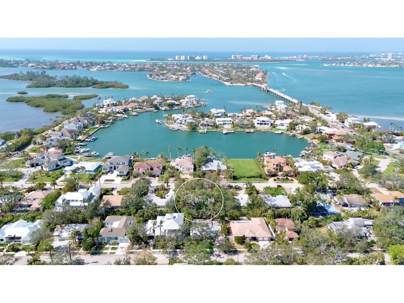 3705 Tangier Terrace Sarasota FL 34239 A4639271 image1