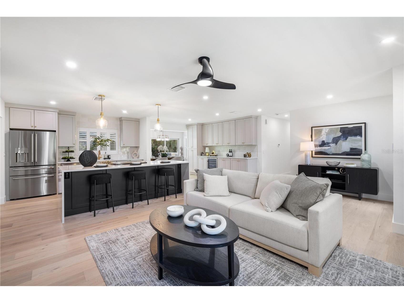 3705 Tangier Terrace Sarasota FL 34239 A4684889 image25