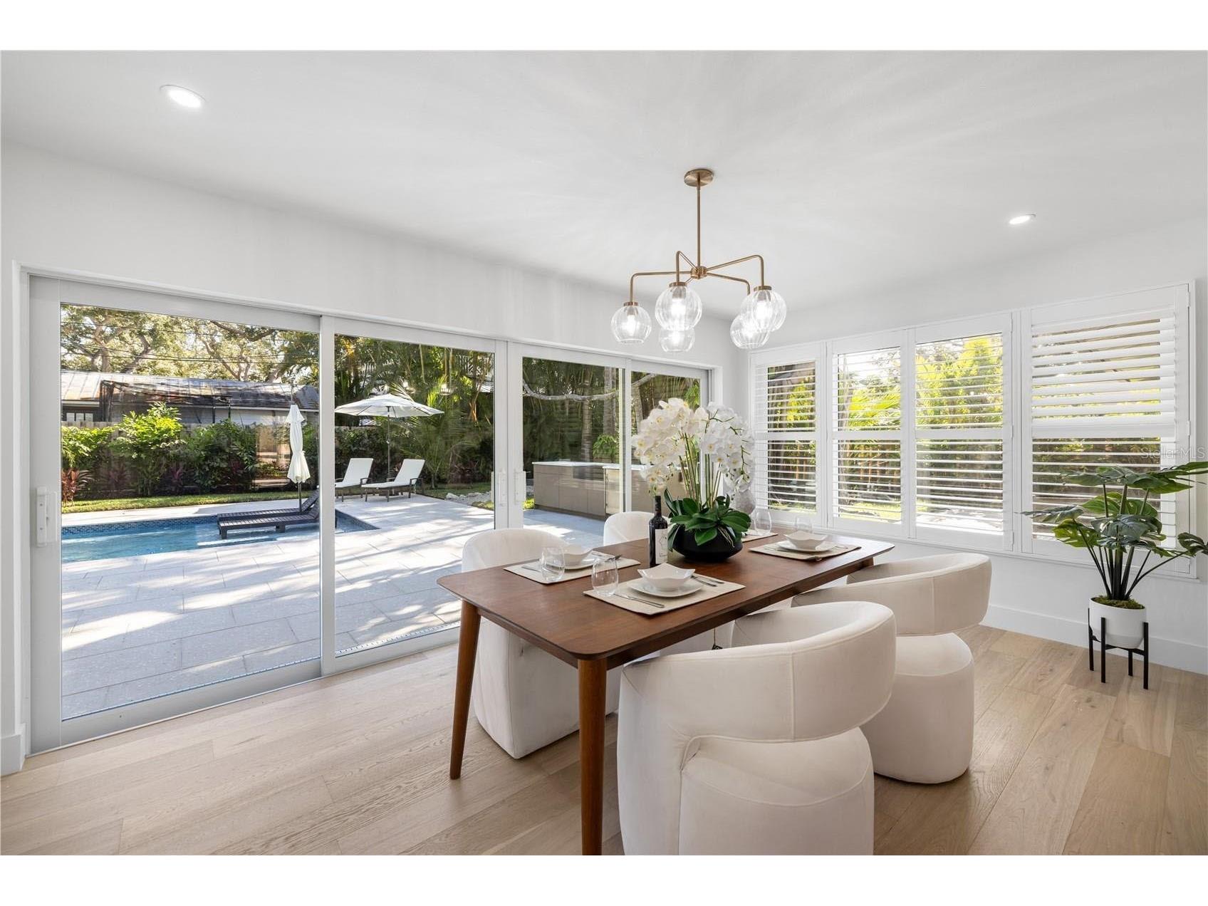 3705 Tangier Terrace Sarasota FL 34239 A4684889 image27