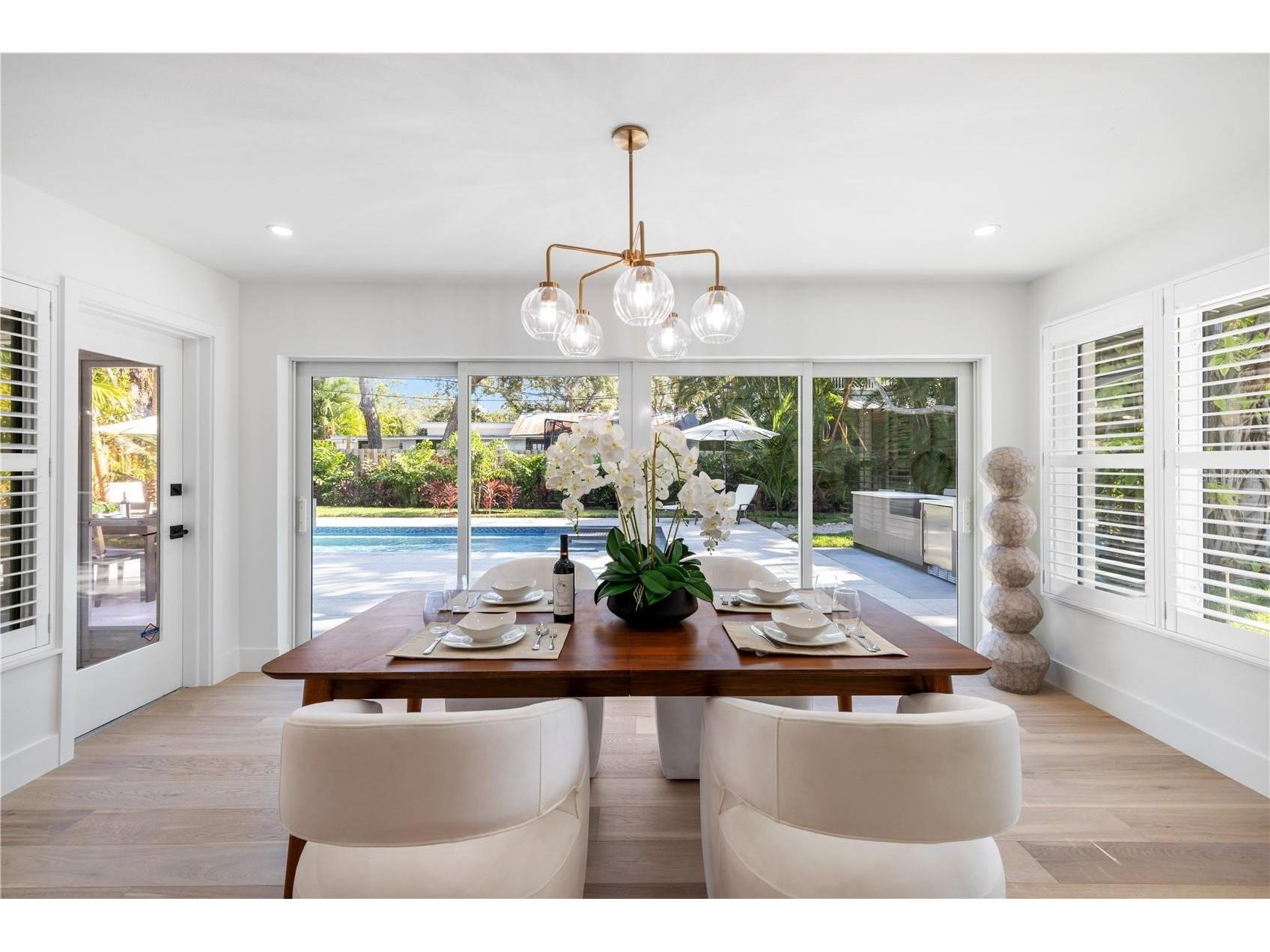 3705 Tangier Terrace Sarasota FL 34239 A4684889 image28