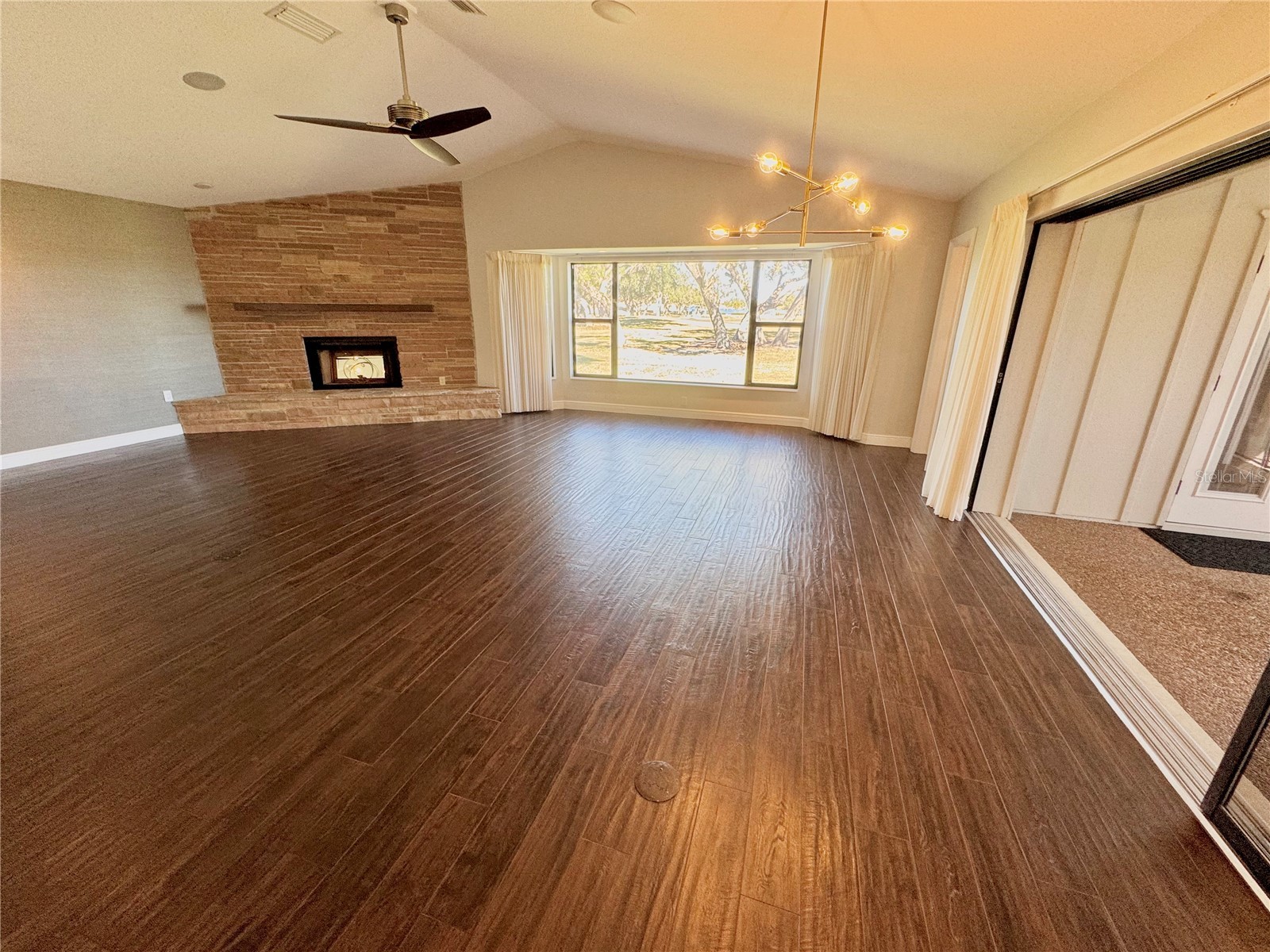 3705 Torrey Pines Boulevard Sarasota FL 34238 A4670036 image15