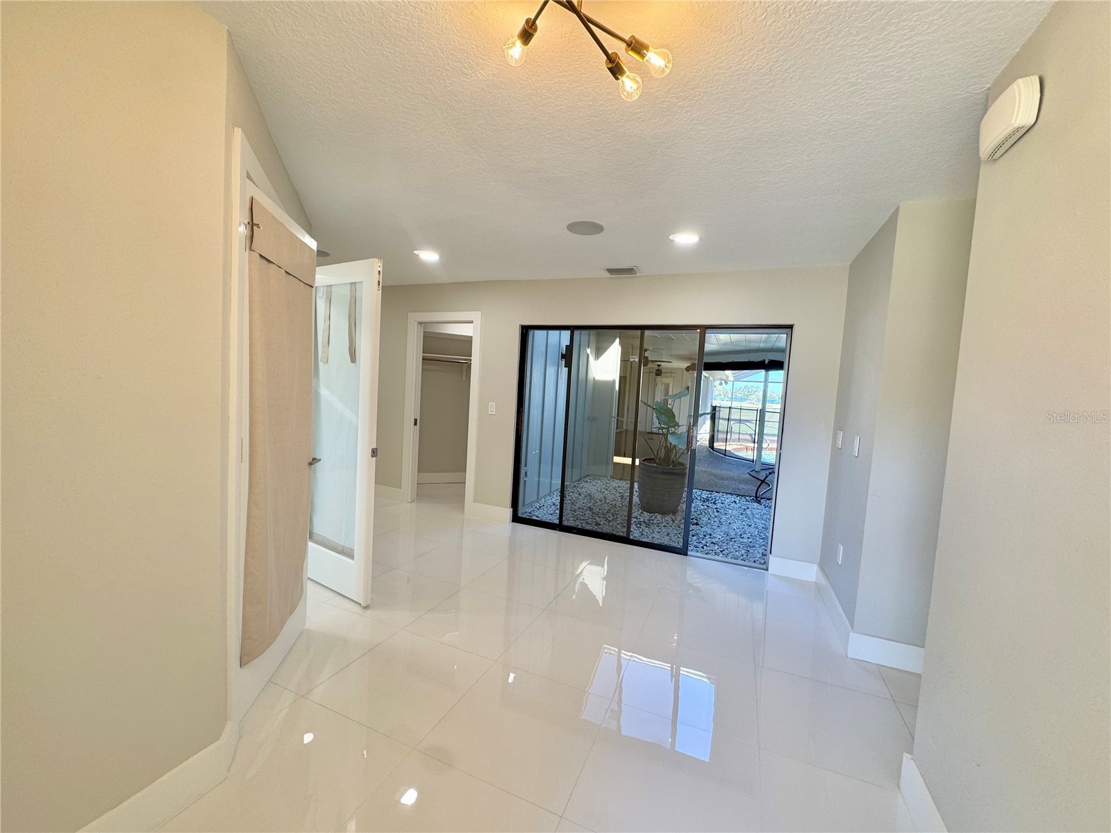 3705 Torrey Pines Boulevard Sarasota FL 34238 A4670036 image4