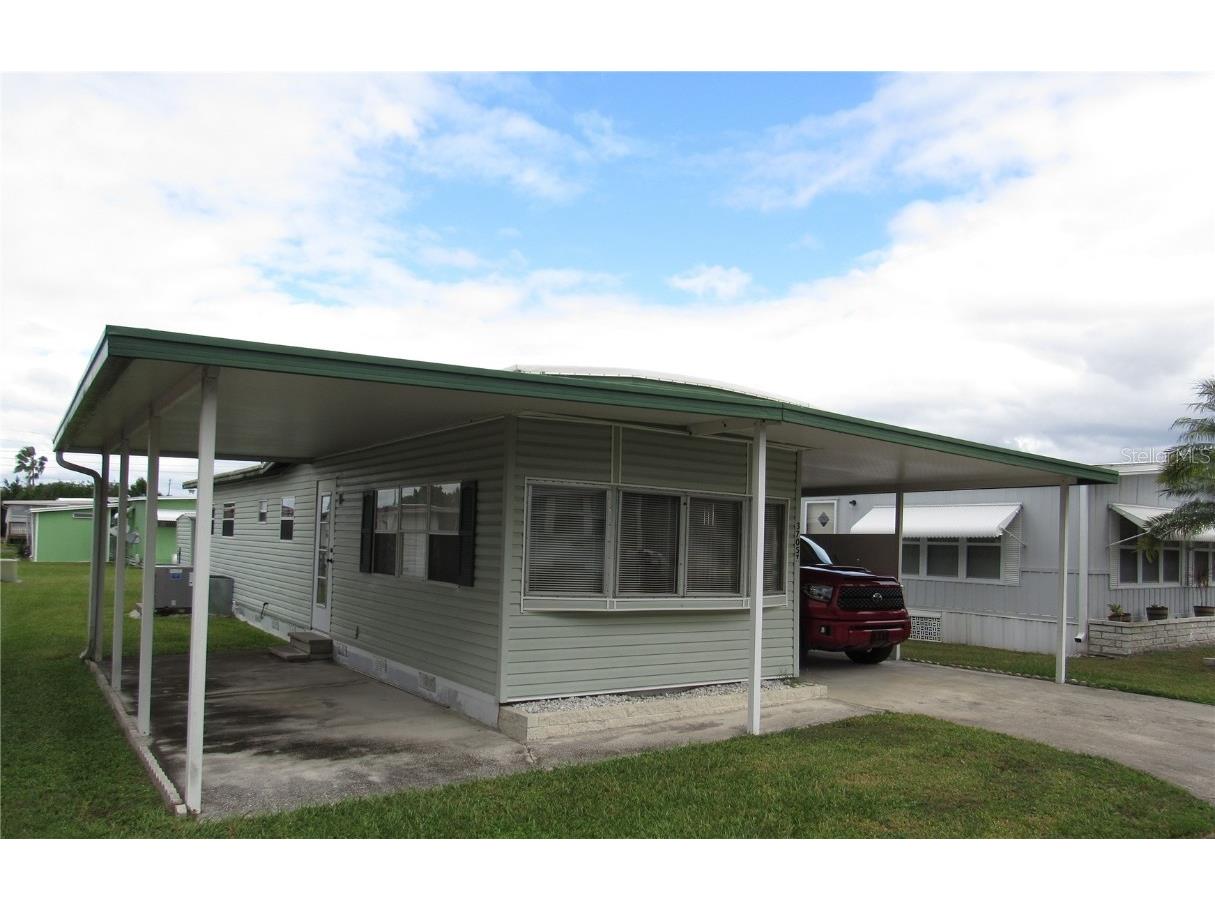 37057 Lois Avenue Zephyrhills FL 33542 T3482221 image1