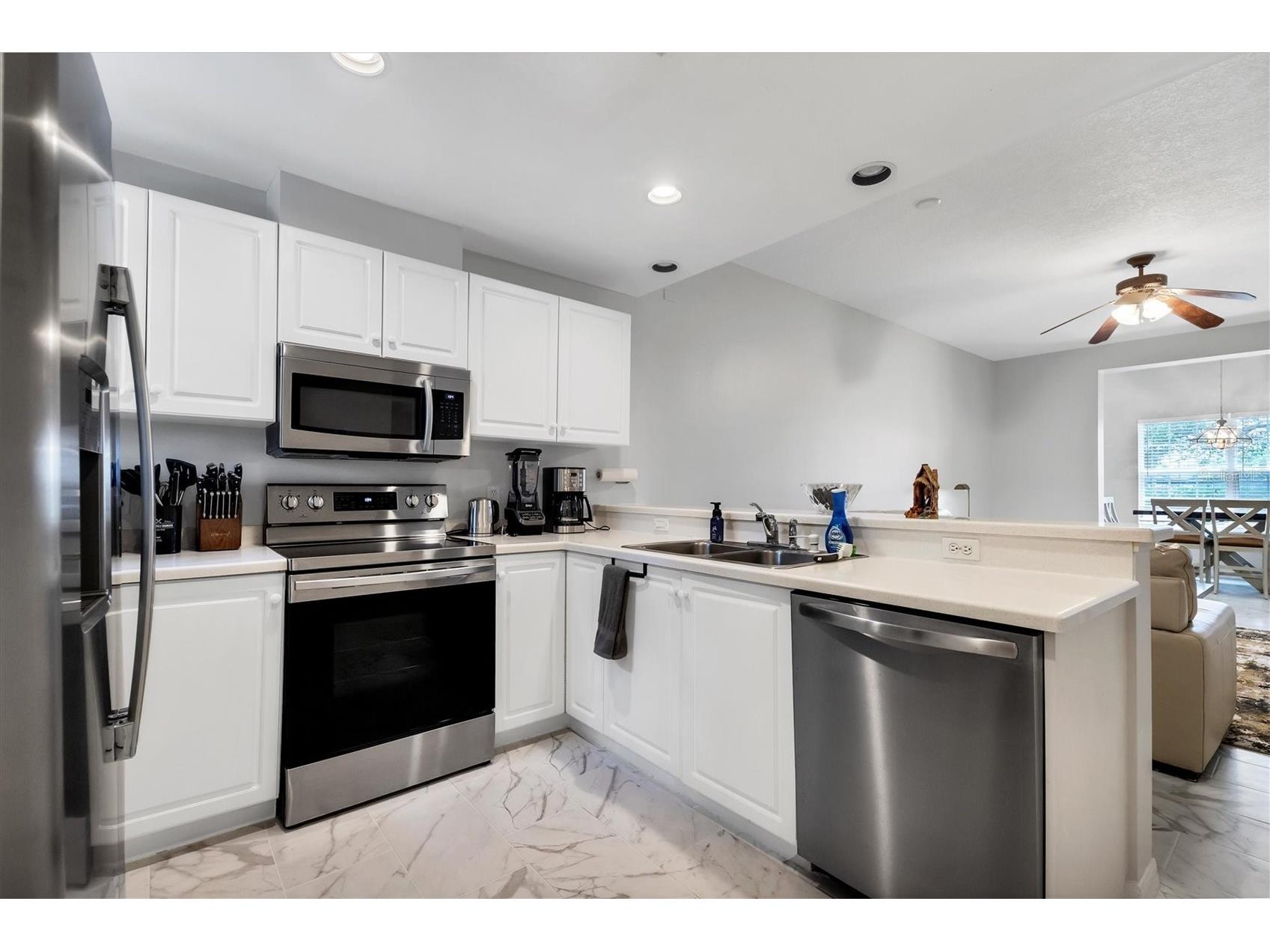 3706 54th Drive W #102 Bradenton FL 34210 A4690682 image12