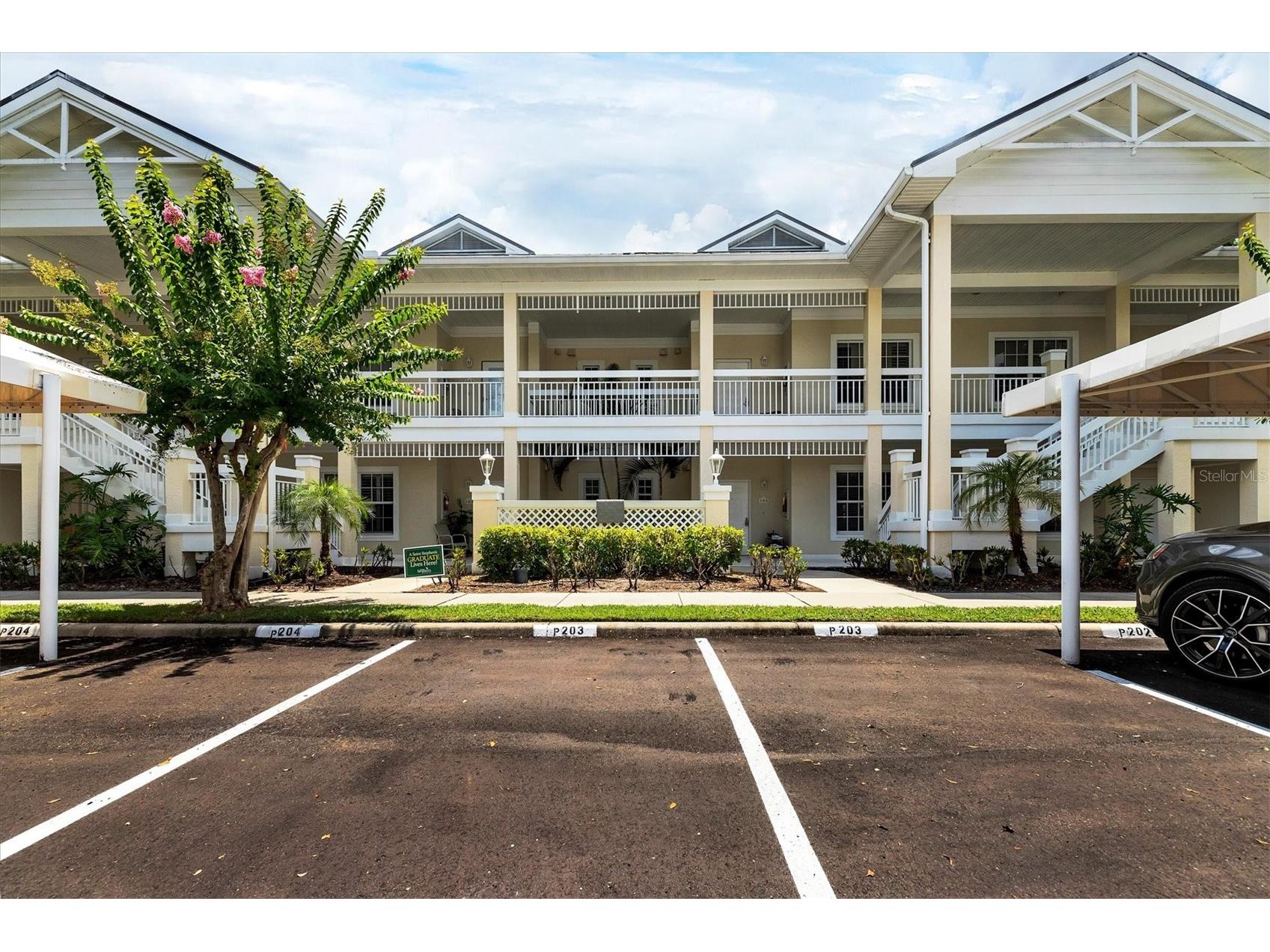 3706 54th Drive W #102 Bradenton FL 34210 A4690682 image2