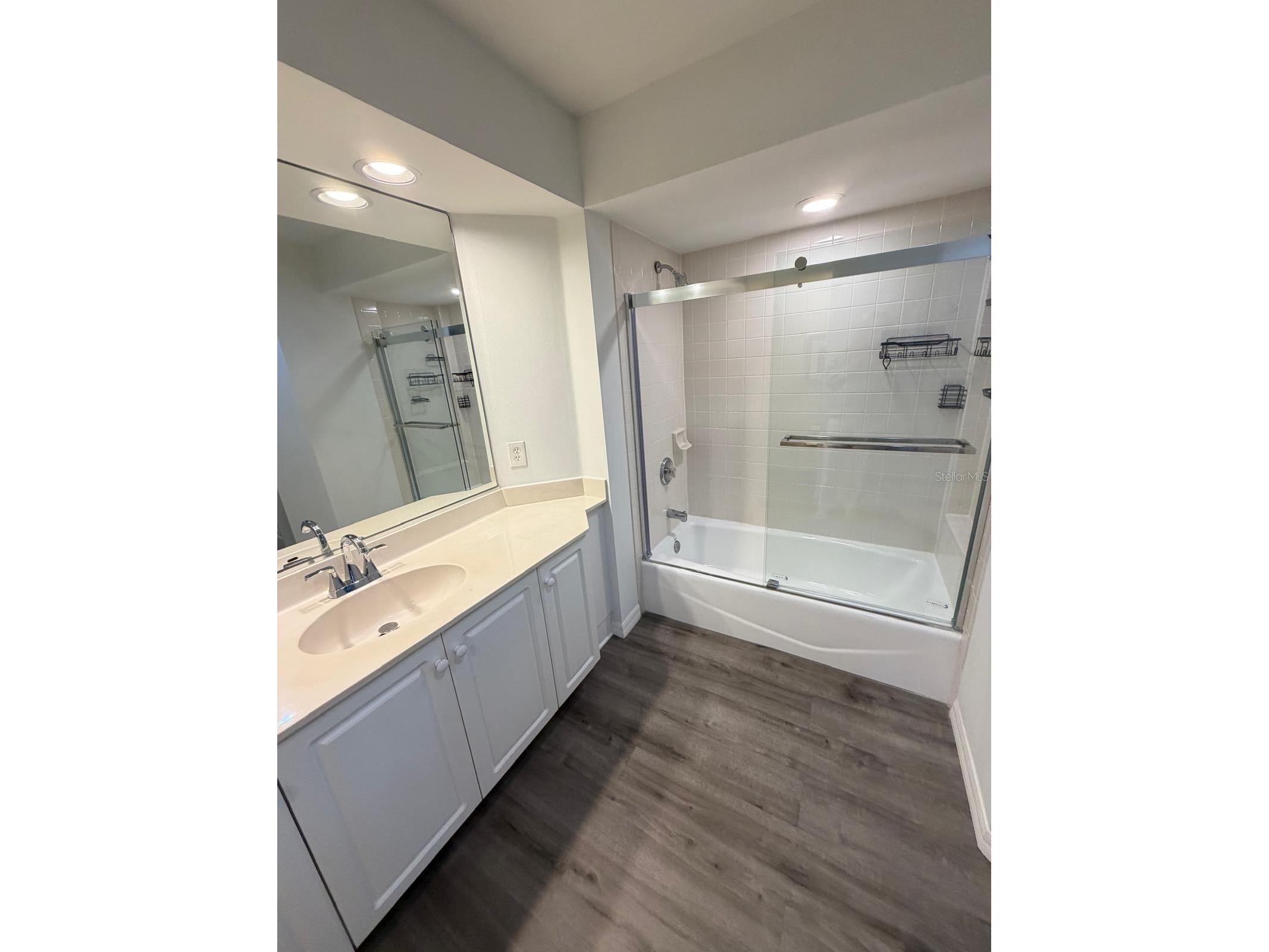 3706 54th Drive W #203 Bradenton FL 34210 A4679105 image20