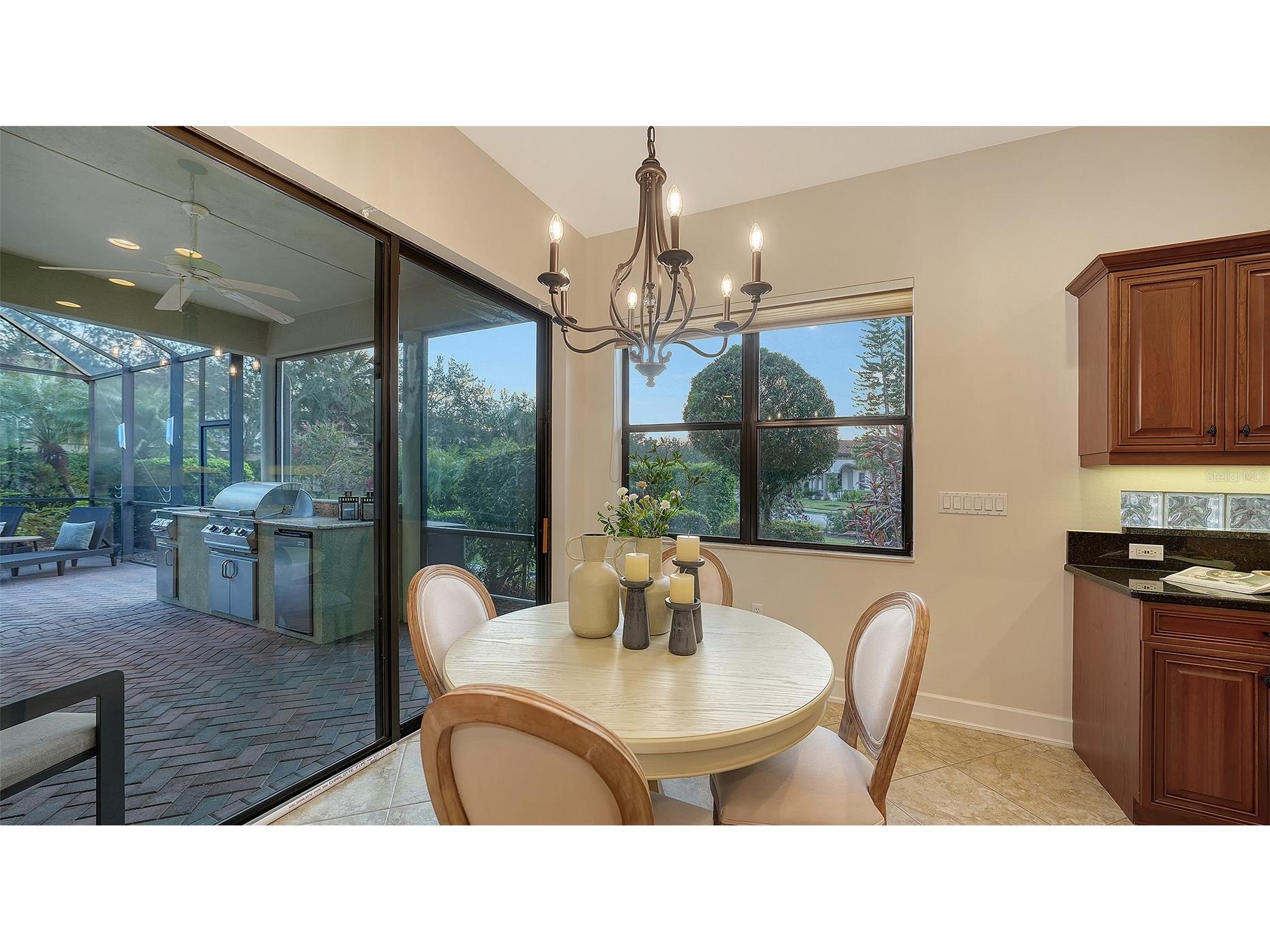 3706 80th Drive E Sarasota FL 34243 A4671730 image19