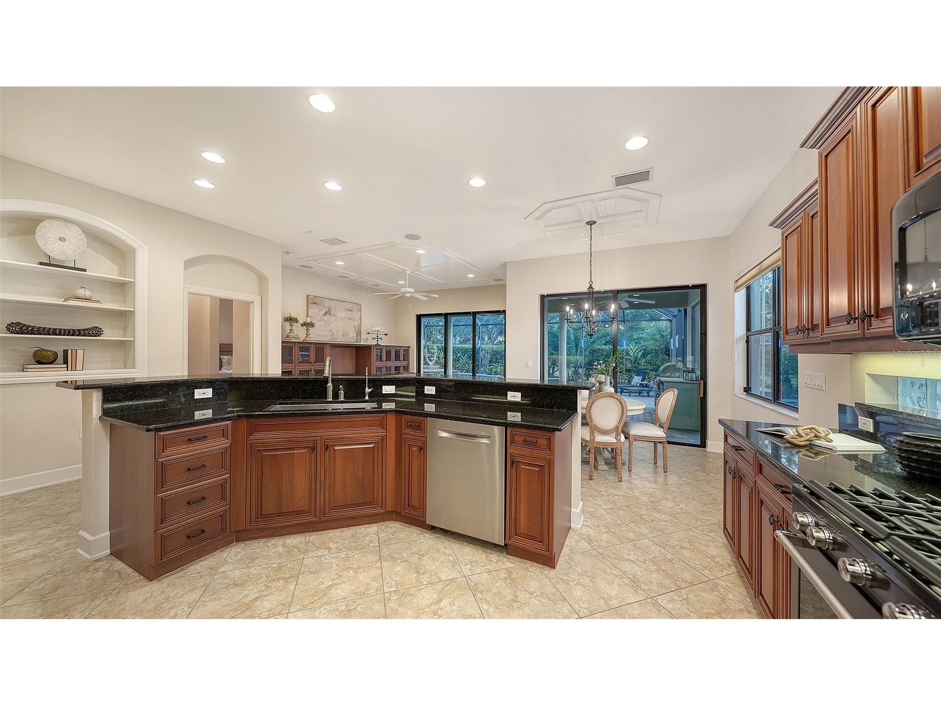 3706 80th Drive E Sarasota FL 34243 A4671730 image26