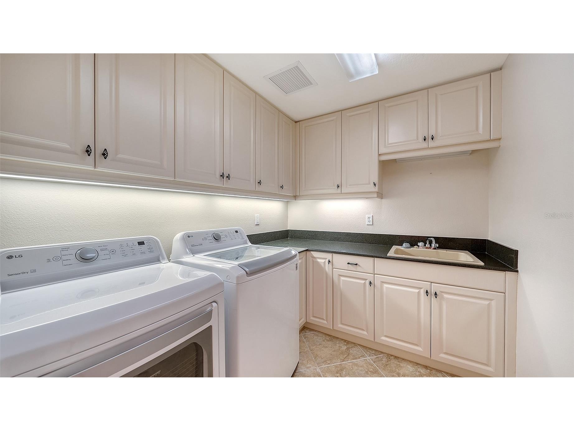 3706 80th Drive E Sarasota FL 34243 A4671730 image36