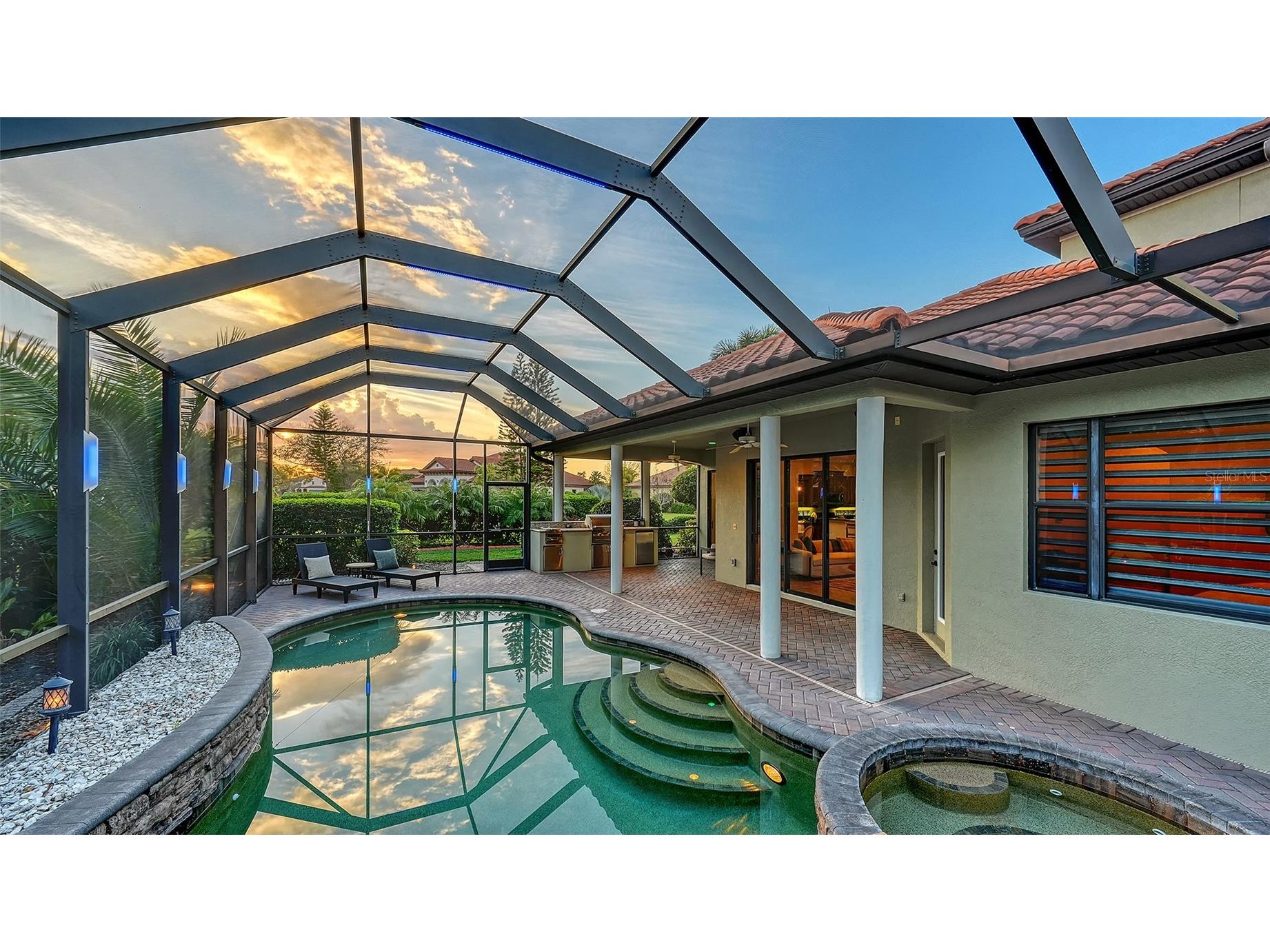 3706 80th Drive E Sarasota FL 34243 A4671730 image49