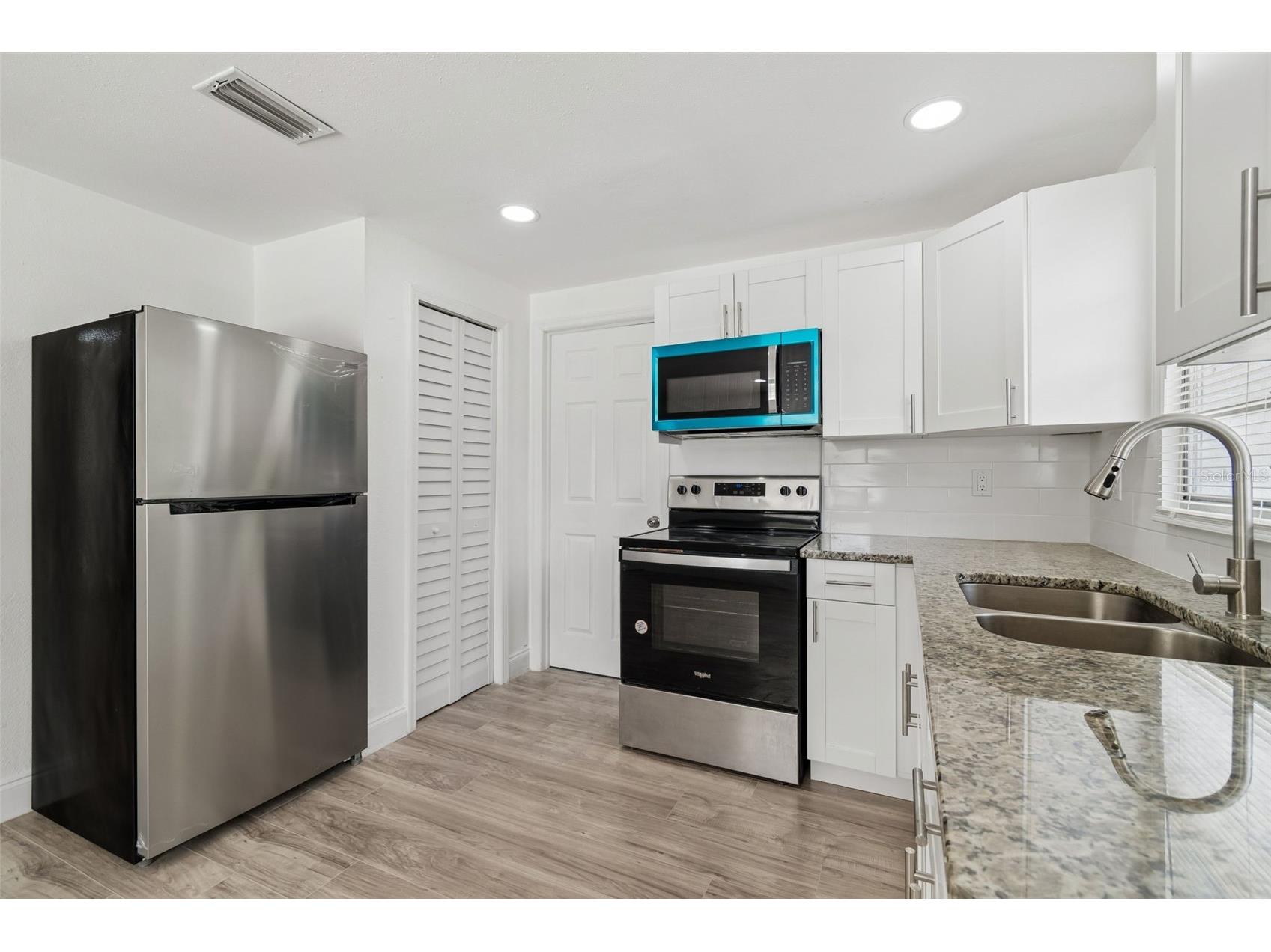 3706 Beechwood Boulevard Tampa FL 33619 TB8502140 image14