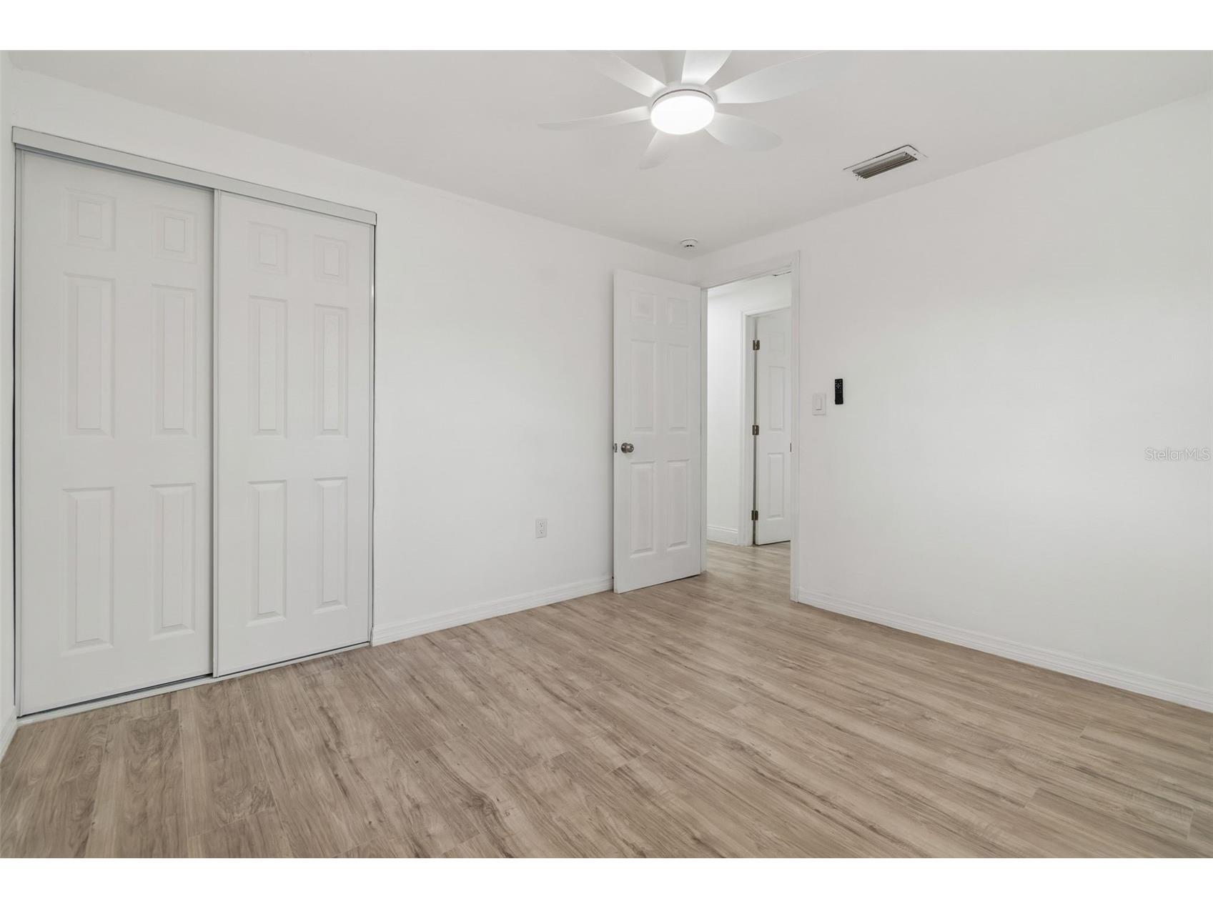 3706 Beechwood Boulevard Tampa FL 33619 TB8502140 image30