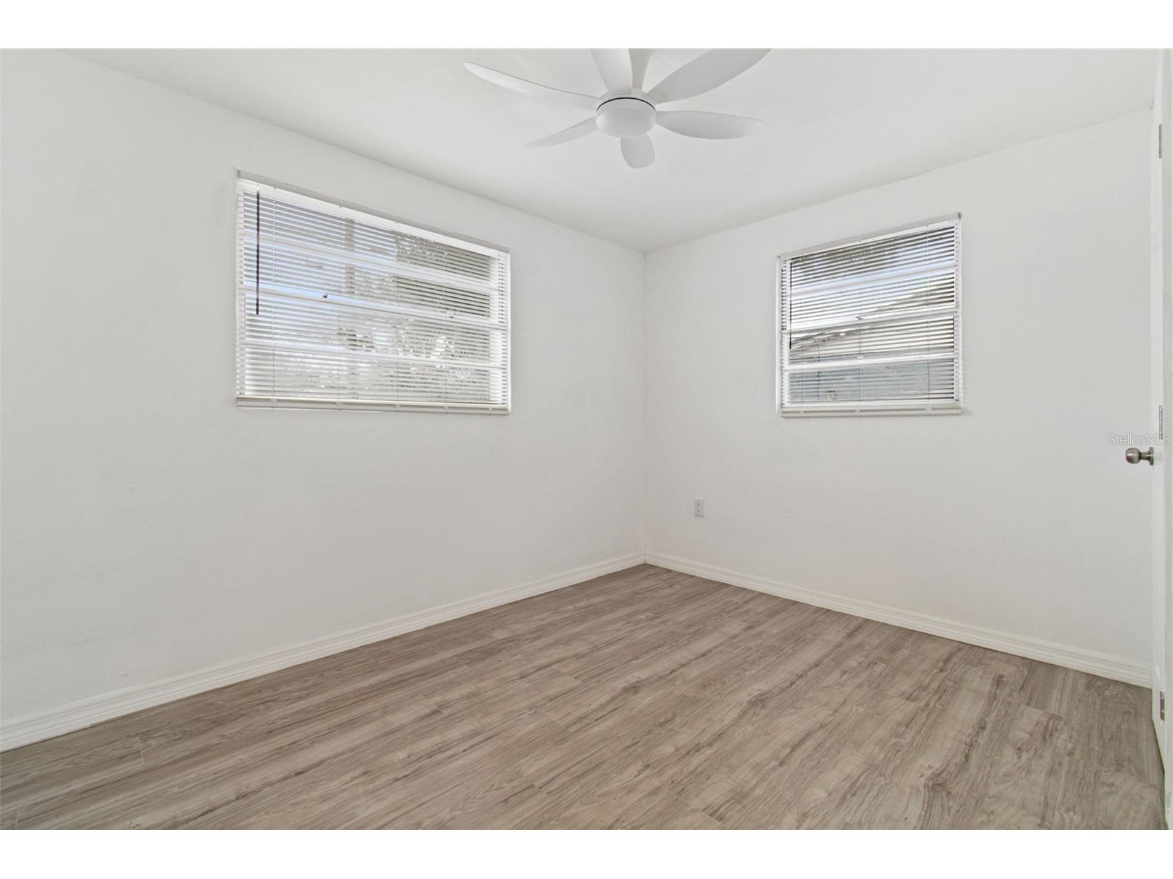 3706 Beechwood Boulevard Tampa FL 33619 TB8502140 image32