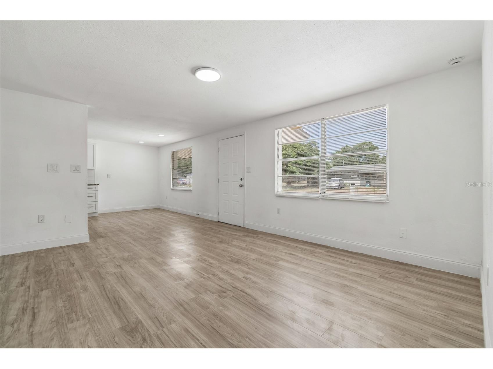 3706 Beechwood Boulevard Tampa FL 33619 TB8502140 image8