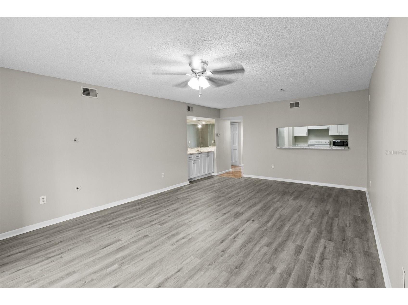 3706 Greenery Court #206 Tampa FL 33618 TB8376575 image3