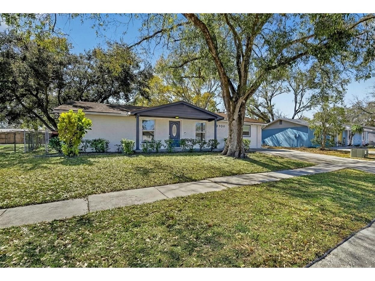 3706 Mistwood Drive Tampa FL 33619 TB8472751 image1