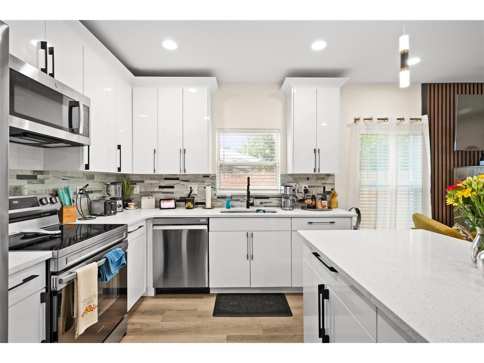 3706 N 52nd Street #1 Tampa FL 33619 O6404605 image6