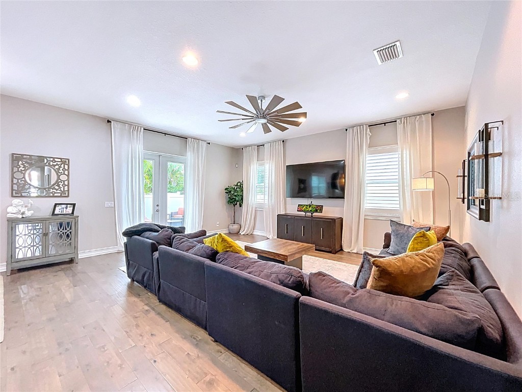 3706 W Vasconia Street Tampa FL 33629 TB8425664 image21