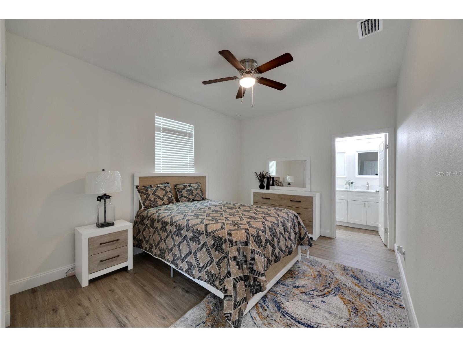 3706 Wiggins Leaf Street Tampa FL 33619 W7884341 image19