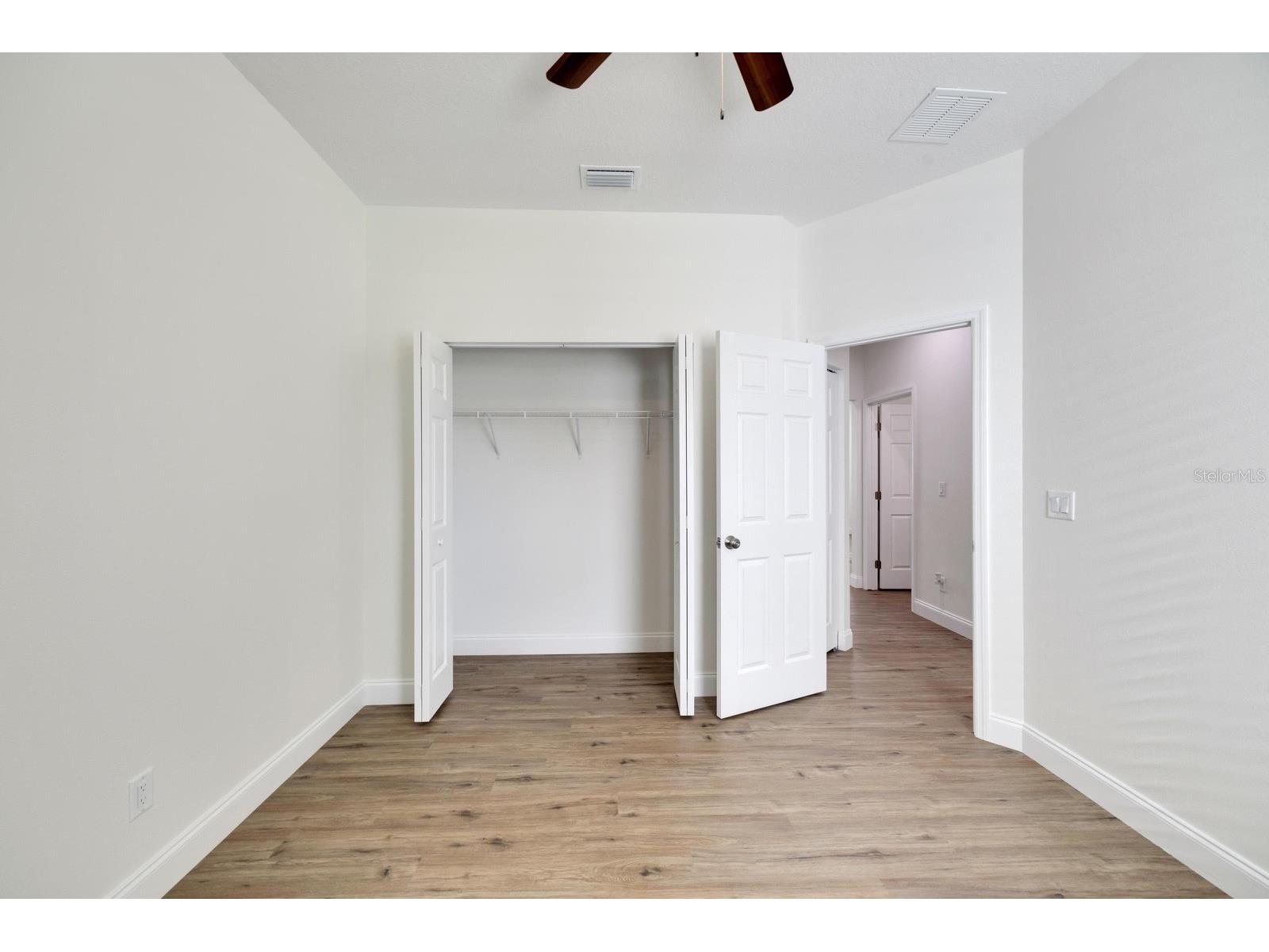 3706 Wiggins Leaf Street Tampa FL 33619 W7884341 image32