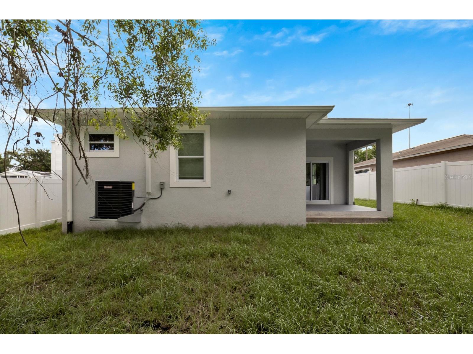 3706 Wiggins Leaf Street Tampa FL 33619 W7884341 image41