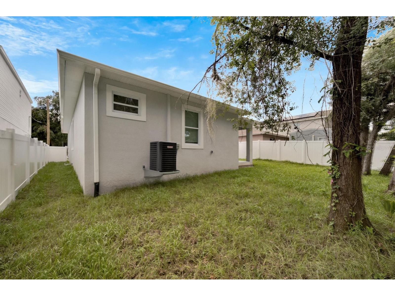 3706 Wiggins Leaf Street Tampa FL 33619 W7884341 image42