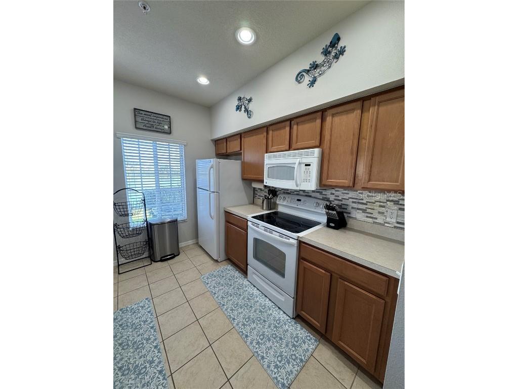 3707 45th Terrace W #101 Bradenton FL 34210 A4667000 image16