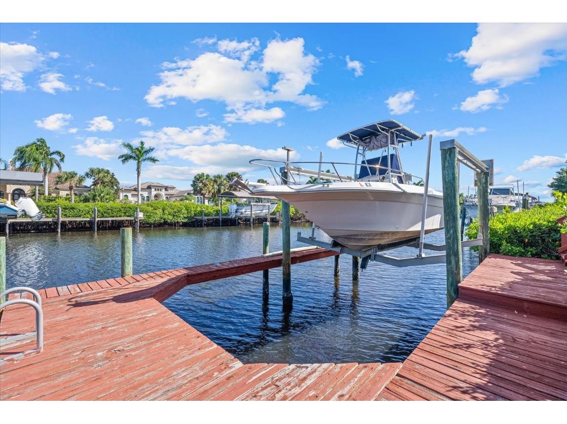 3707 5th Avenue NE Bradenton FL 34208 A4669981 image55