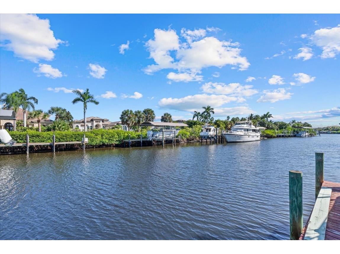 3707 5th Avenue NE Bradenton FL 34208 A4669981 image58