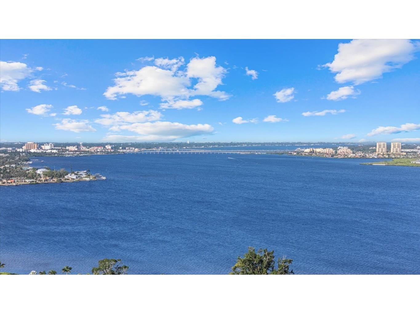 3707 5th Avenue NE Bradenton FL 34208 A4669981 image66