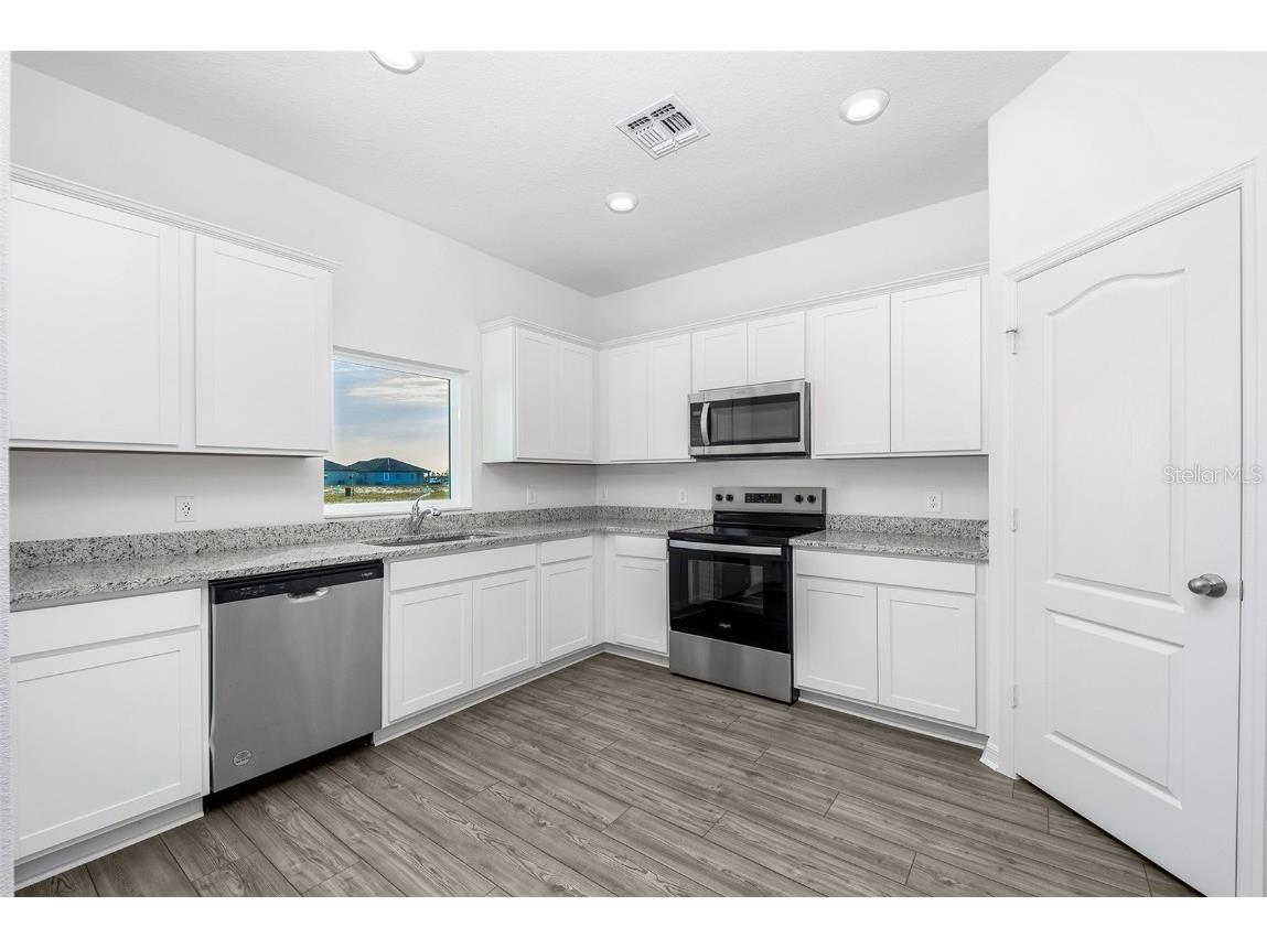 3707 Bergamot Street Lake Alfred FL 33850 - GUM LAKE TB8442853 image2