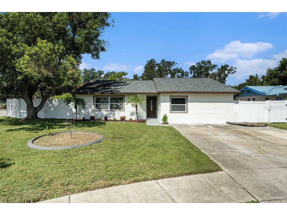 3707 Coppertree Circle Brandon FL 33511 TB8420648 image1